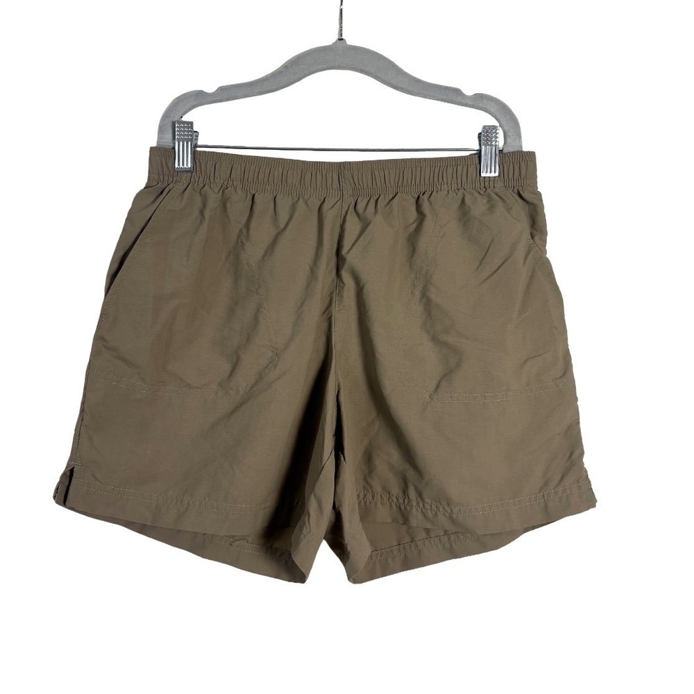 Columbia Men's Medium Khaki Light Shorts Hiking Fishing Outdoor Quick Dry Casual